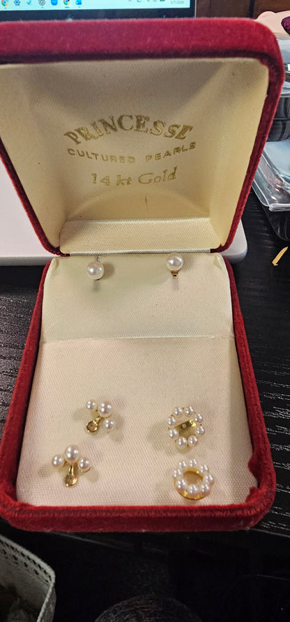 6 PIECE VINTAGE IN BOX